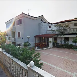 Punta Pegolota Apartment