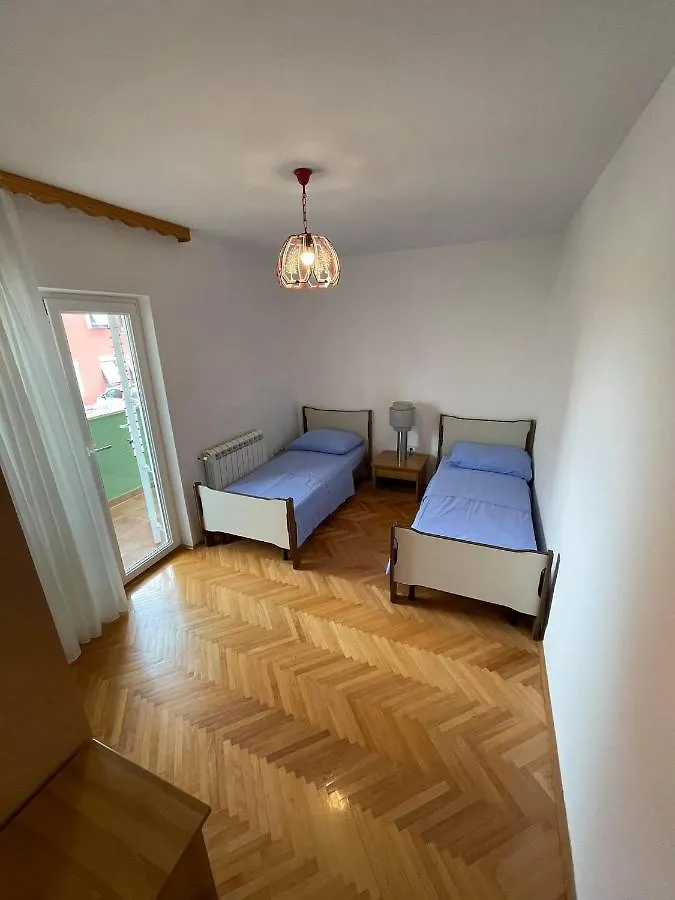 Zajim Apartment Умаг